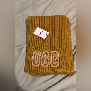 UGG Golden Knit Scarf